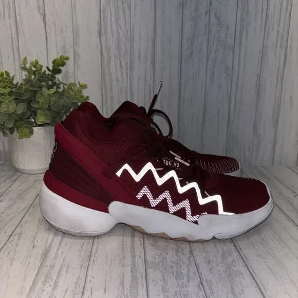 Mens Size 8 Adidas D.O.N. Issue 2 Maroon Sneakers - Picture 1 of 6